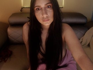 Live sex webcam photo for MarieJaneX1 #217272116