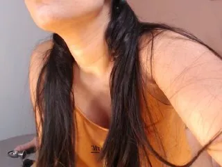 Live sex webcam photo for MarieJaneX #287903983