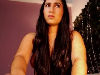 Live sex webcam photo for MarieJaneX #287904016