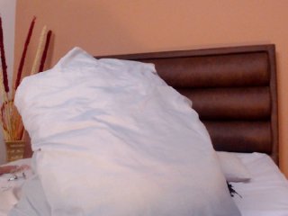 Live sex webcam photo for MarieJaneX #287904149