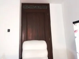 Live sex webcam photo for MarieJaneX #287904239