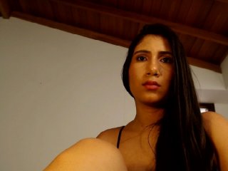 Live sex webcam photo for MarieJaneX #287904241
