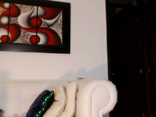 Live sex webcam photo for MarieJaneX #287904433