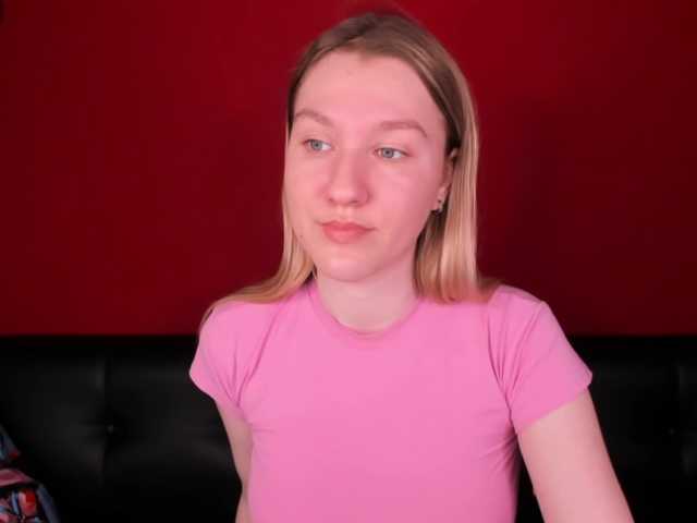 Live sex webcam photo for Mariel-Brown #291740143