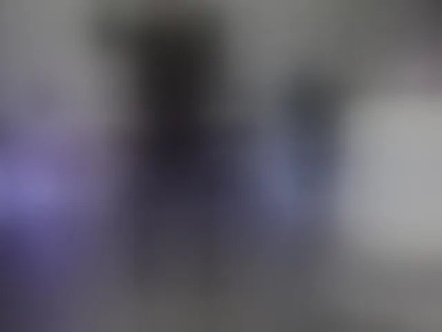 Live sex webcam photo for MariemLui #293358762