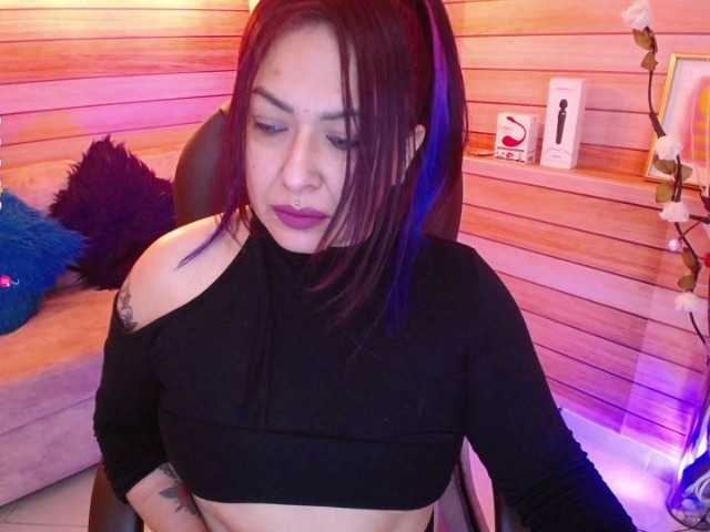 Live sex webcam photo for Marien- #276568111