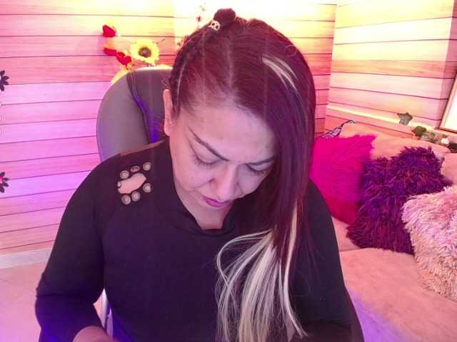 Live sex webcam photo for Marien- #276798805