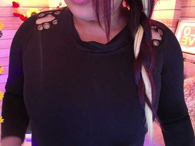 Live sex webcam photo for Marien- #276800724