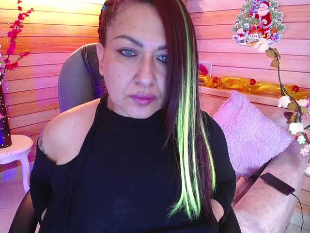 Live sex webcam photo for Marien- #276967082