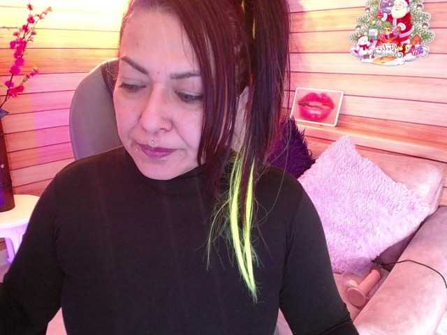 Live sex webcam photo for Marien- #277013406