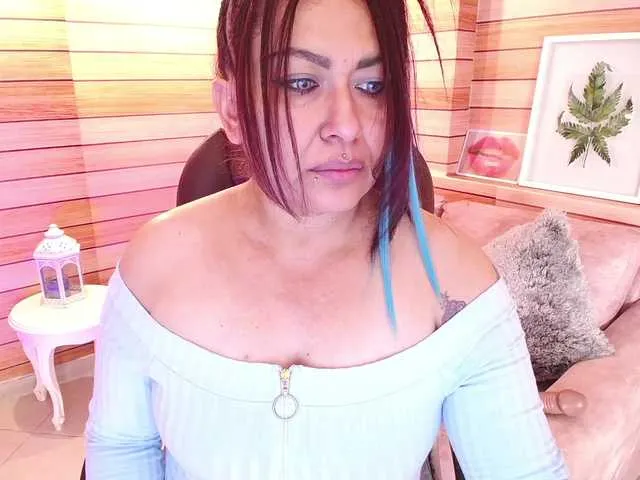 Live sex webcam photo for Marien- #277500819