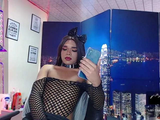 Live sex webcam photo for MarienJolie19 #276682661