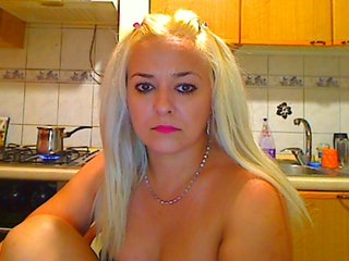 Live sex webcam photo for Mariette #187371399