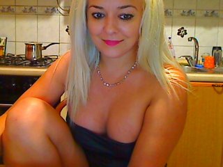 Live sex webcam photo for Mariette #187385606