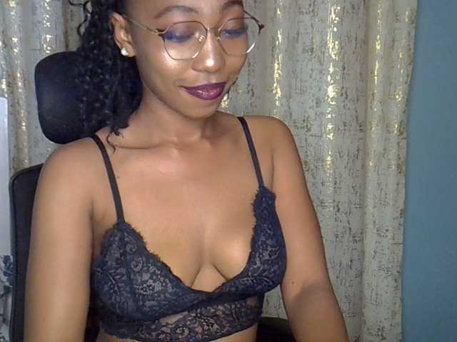 Live sex webcam photo for Mariewana #291853895