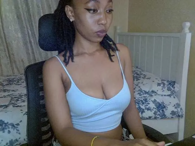 Live sex webcam photo for Mariewana #292058205