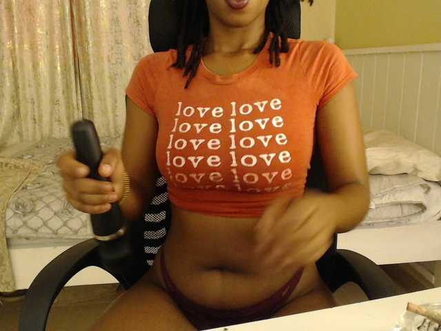 Live sex webcam photo for Mariewana #292422722