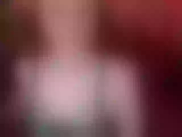 Live sex webcam photo for MariiaMilk #290599595