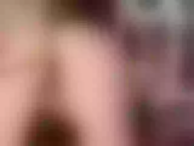 Live sex webcam photo for MariiaMilk #291315357