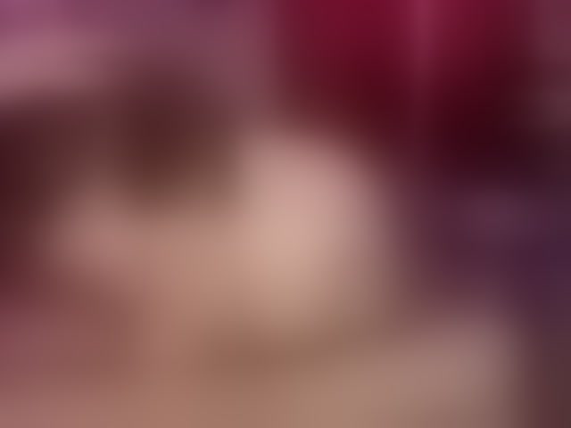 Live sex webcam photo for MariiaMilk #294025719