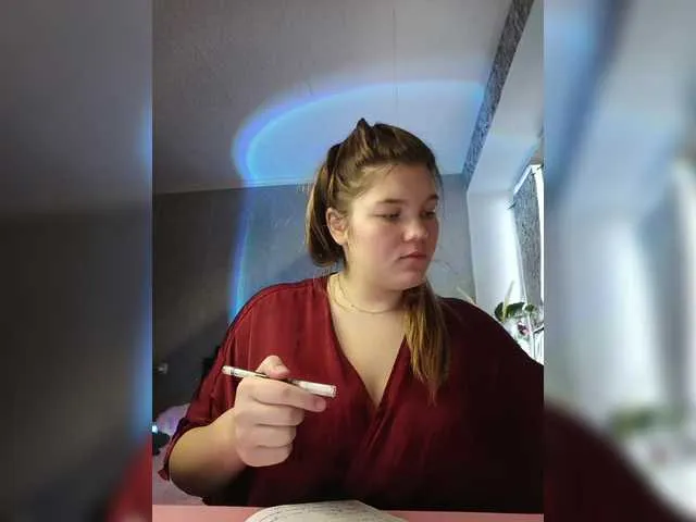 Live sex webcam photo for Mariicka #290315873