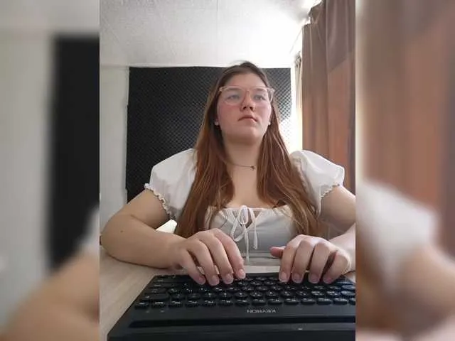 Live sex webcam photo for Mariicka #290742907