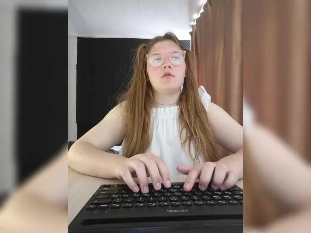Live sex webcam photo for Mariicka #290811853