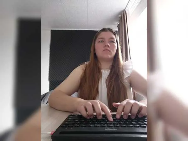 Live sex webcam photo for Mariicka #290852800