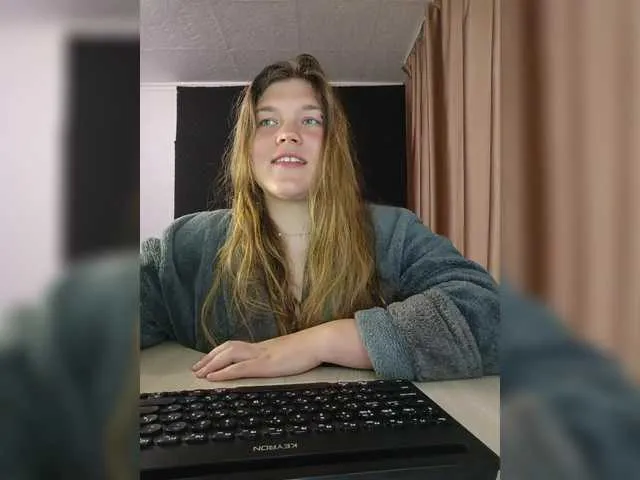 Live sex webcam photo for Mariicka #290916381