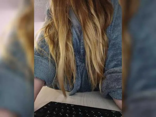 Live sex webcam photo for Mariicka #290921859