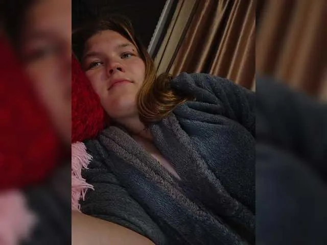 Live sex webcam photo for Mariicka #291004942