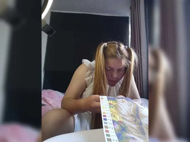 Live sex webcam photo for Mariicka #291125828