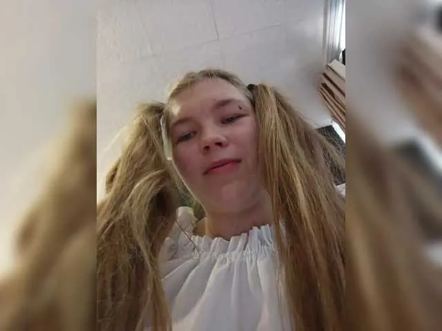 Live sex webcam photo for Mariicka #291218484