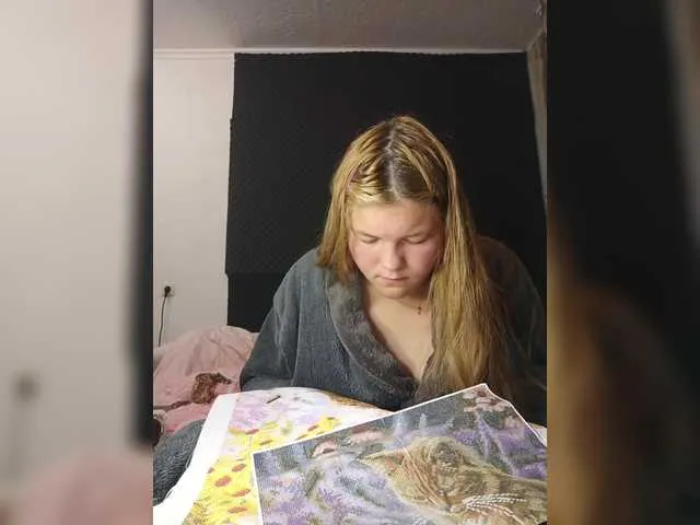 Live sex webcam photo for Mariicka #291348508