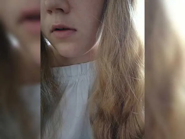 Live sex webcam photo for Mariicka #291824453