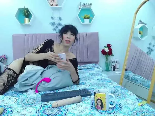 Live sex webcam photo for Marily-Daniela #275630338