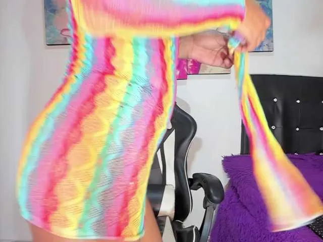 Live sex webcam photo for Marilyn777 #290147024