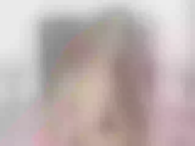 Live sex webcam photo for MarilynBrown #277427360