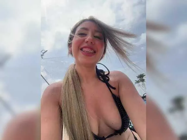 Live sex webcam photo for MarilynBrown #278255045