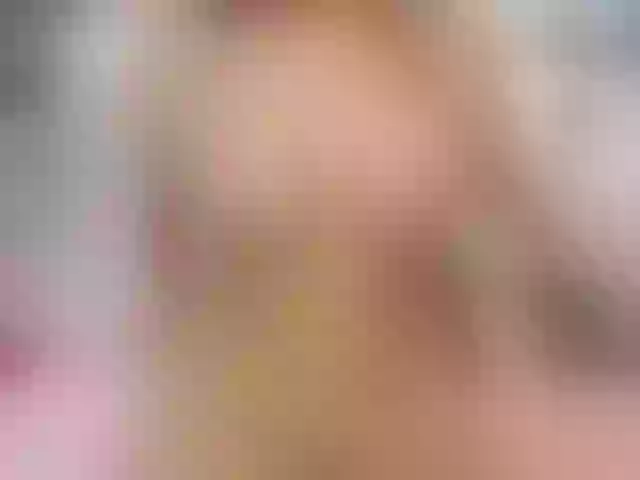 Live sex webcam photo for MarilynBrown #290861776
