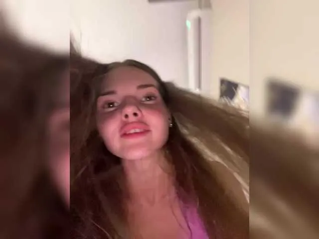 Live sex webcam photo for MarilynFord #291711801