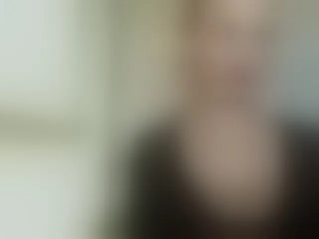 Live sex webcam photo for MarilynShow #292671783
