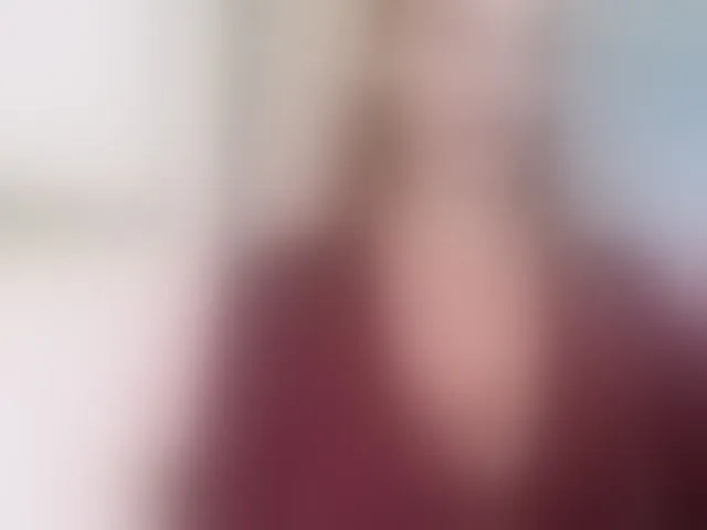 Live sex webcam photo for MarilynShow #293780363