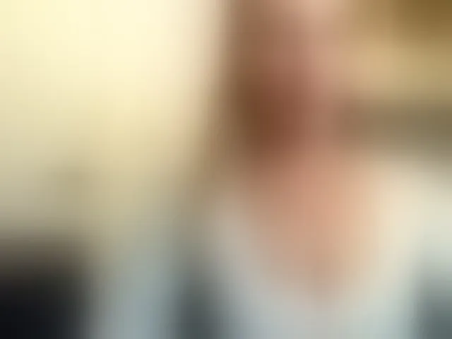 Live sex webcam photo for MarilynShow #294142938