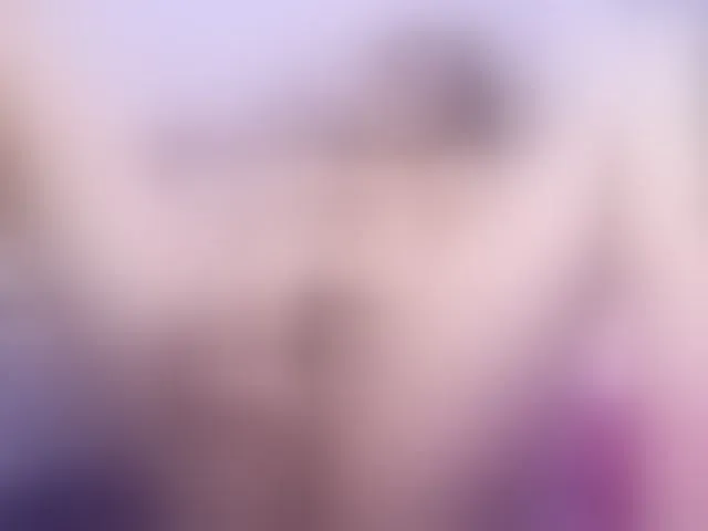 Live sex webcam photo for MarilynStone #290477385