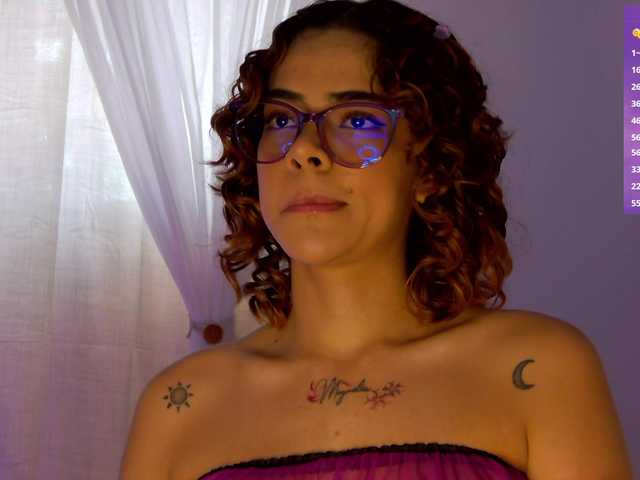 Live sex webcam photo for MarilynStone #291064181