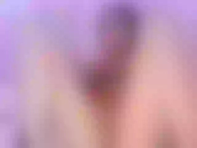Live sex webcam photo for MarilynStone #291207384