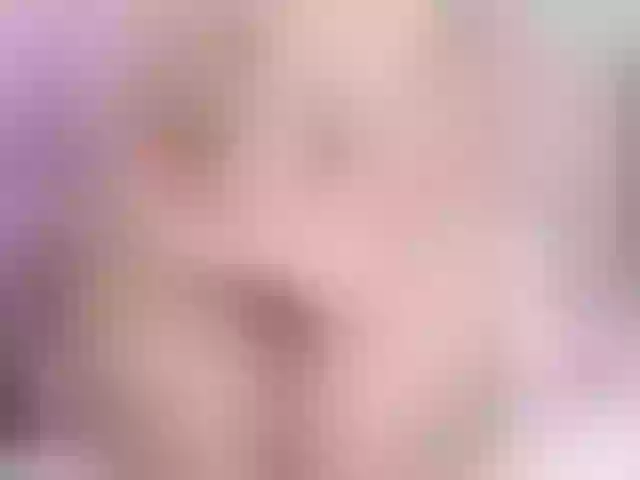 Live sex webcam photo for MarilynStone #292045931