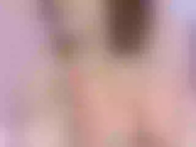 Live sex webcam photo for MarilynStone #292085610