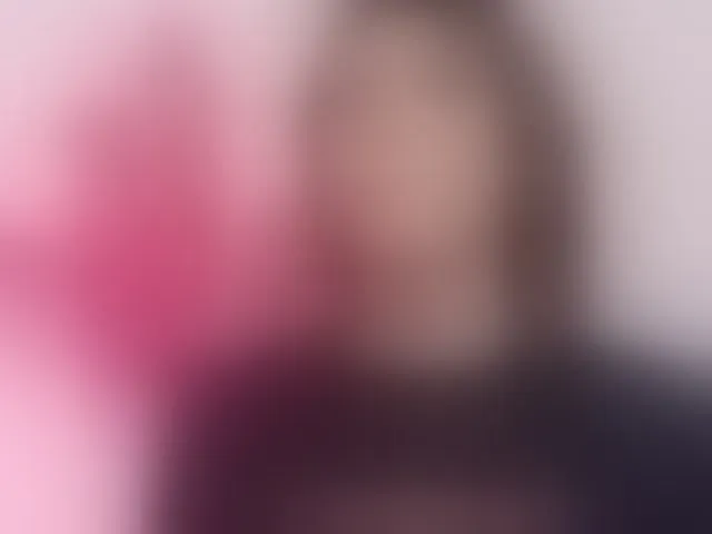 Live sex webcam photo for MarilynStone #292985559